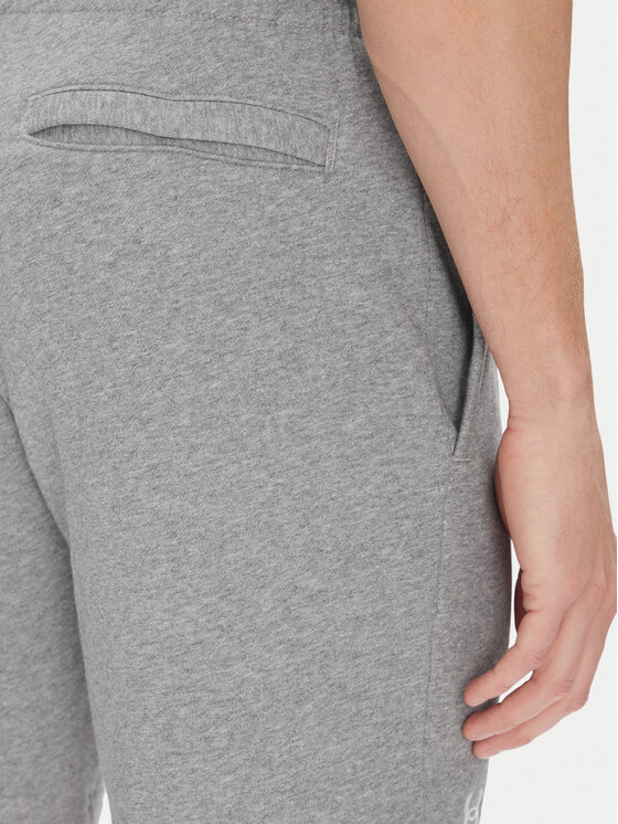 Under Armour Under Armour Sportske kratke hlače Rival 1379779 Siva Regular Fit