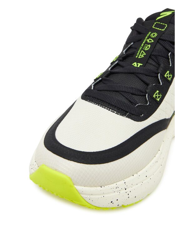 Skechers Skechers Běžecké boty GO RUN Supersonic Max A/T 246087/NTBK Bílá