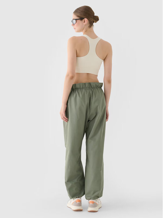 4F 4F Pantaloni di tessuto 4FRSS24TTROF1330-44S Verde Oversize