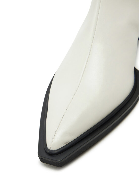 Vagabond Shoemakers Vagabond Shoemakers Botki Vivian 5453-001-01 Écru
