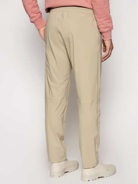 helly hansen coach pants