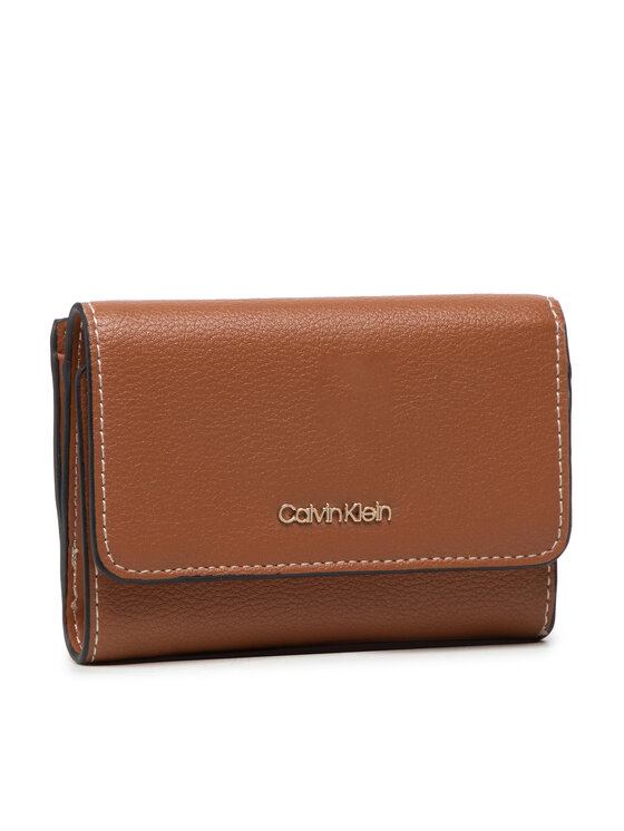 Calvin Klein Majhna ženska denarnica Ck Must Trifold Sm K60K607251 Rjava