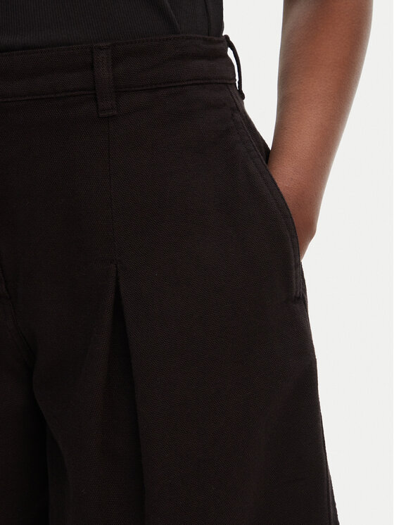 PINKO PINKO Bermudy Pascal 105245 A2M8 Čierna Relaxed Fit