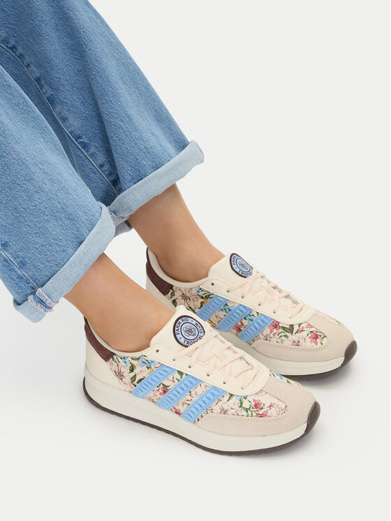 adidas by Stella McCartney adidas by Stella McCartney Laisvalaikio batai Run 70S 2.0 Shoes KJ7998 Smėlio