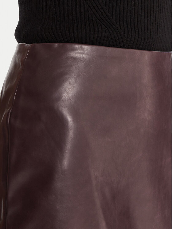 French Connection French Connection Krilo iz umetnega usnja 73ZAP 60 Bordo rdeča Regular Fit