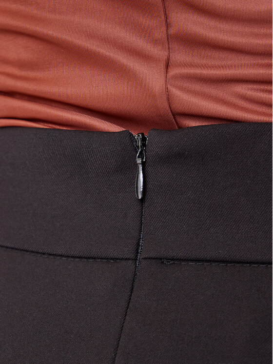 Rinascimento Rinascimento Trapez suknja CFC0126216003 Crna Regular Fit