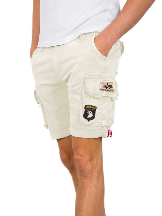 Alpha Industries Alpha Industries Szorty materiałowe AI.186209-300 Beżowy Slim Fit