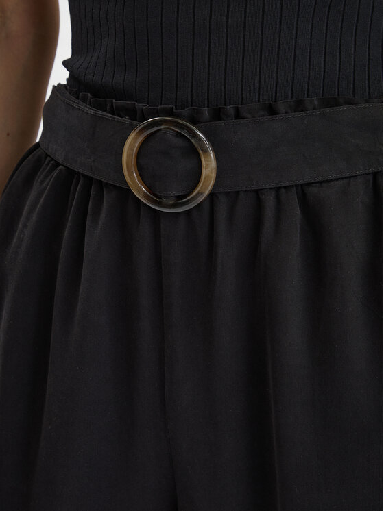 Vero Moda Vero Moda Culotte nadrág Bree 10341670 Fekete Cropped Fit