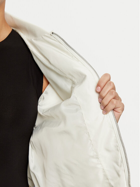 Calvin Klein Jeans Calvin Klein Jeans Geacă bomber J20J224701 Écru Relaxed Fit