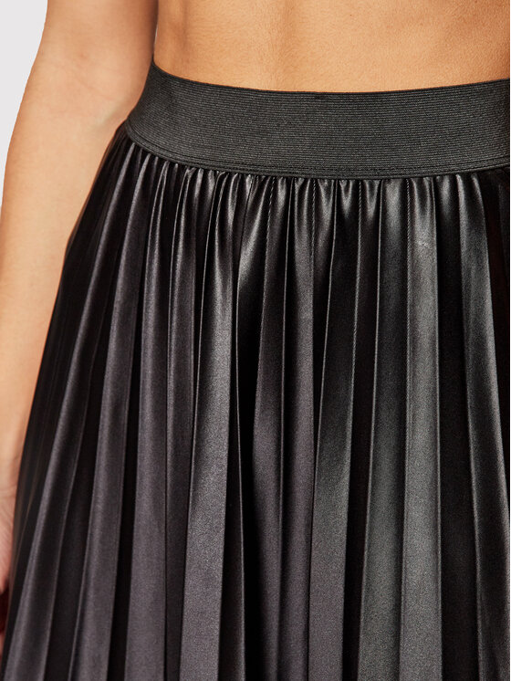 Vila Vila Plisseeseelik Nitban 14063241 Must Regular Fit