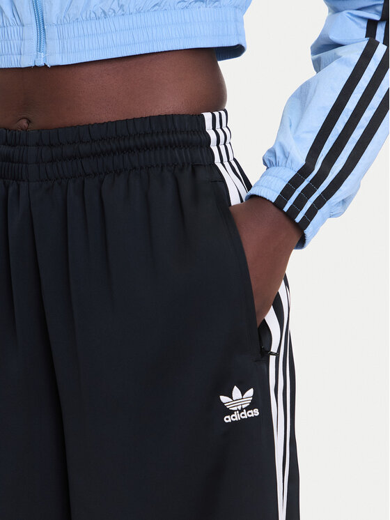 adidas adidas Спортивні штани adicolor Satin IU2520 Чорний Wide Leg