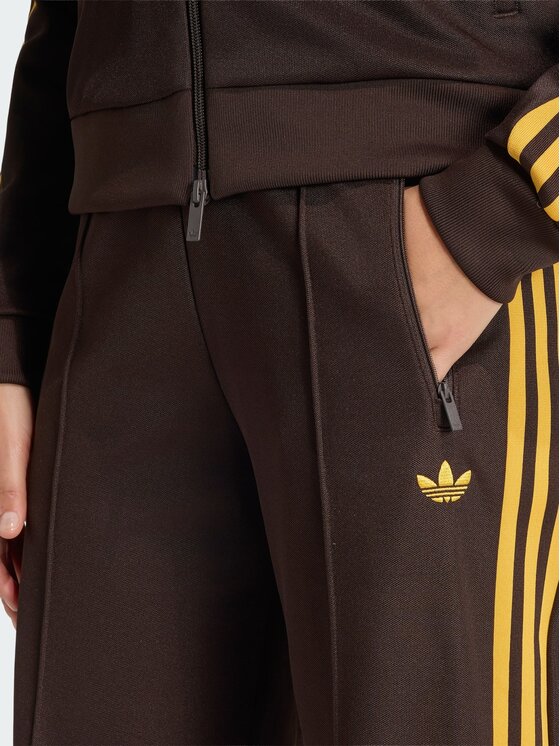 adidas adidas Spodnie dresowe 159126 Brązowy Regular Fit
