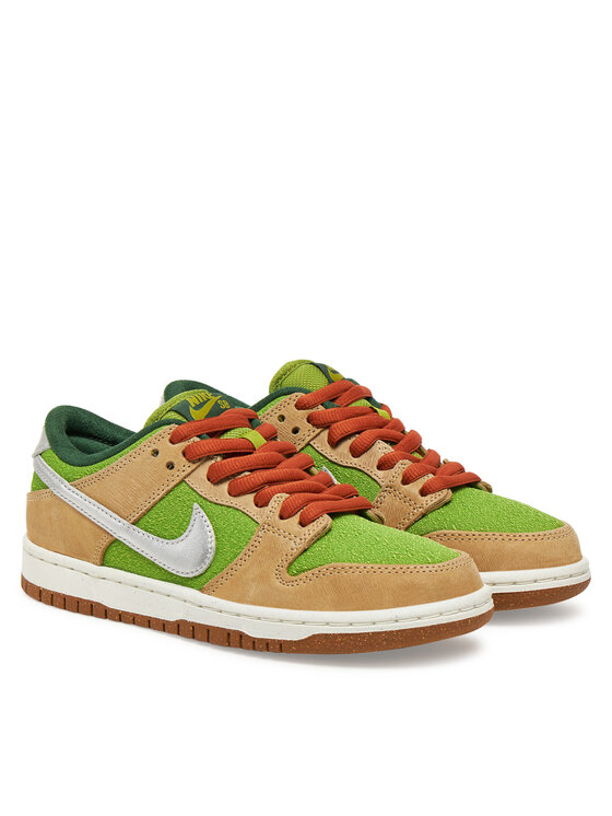 Nike Nike Sneakers FQ7585 200 Maro