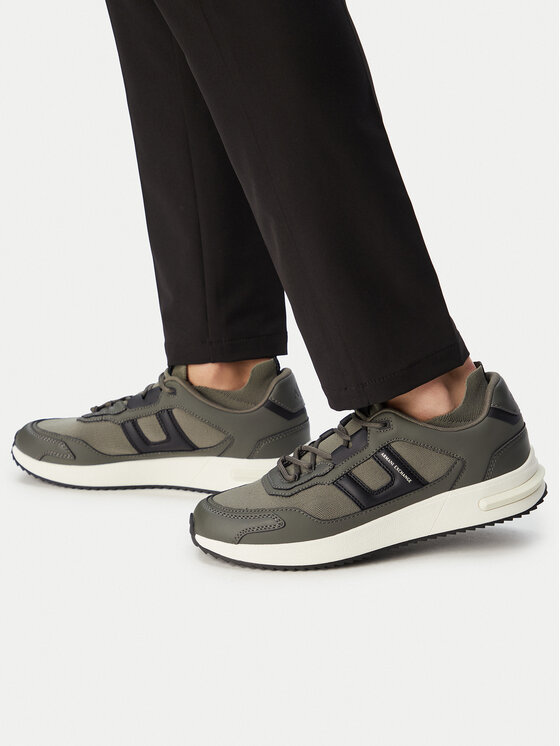 Armani Exchange Armani Exchange Снікерcи XM001682 AF17359 U8144 Зелений