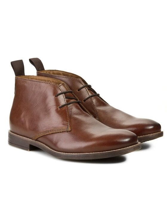 Clarks novato mid clearance