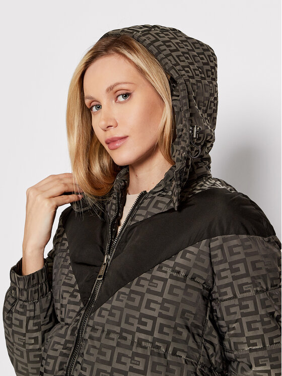 Guess Guess Зимова куртка Alma W1BL26 WE4K0 Чорний Regular Fit