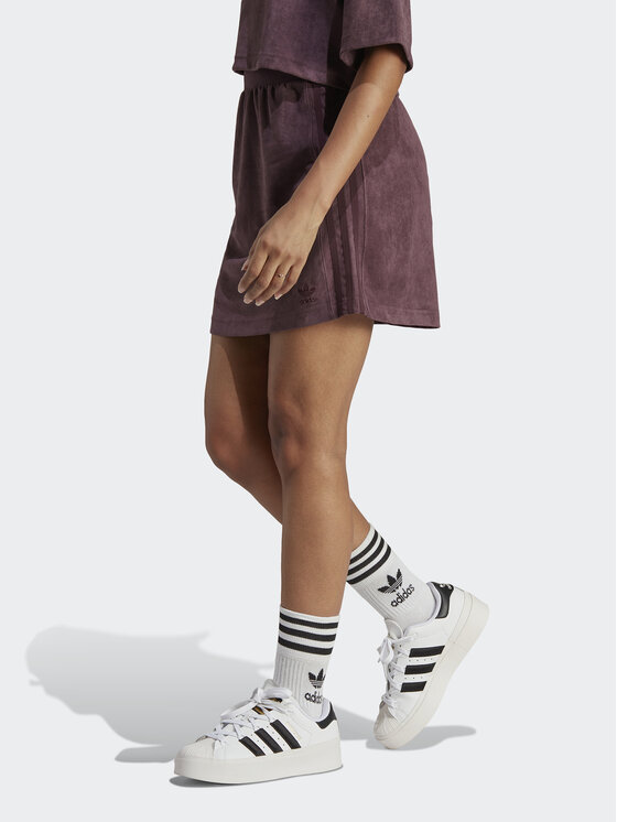 adidas adidas fusta din material de trening adicolor Classics Suede HM1687 Vișiniu Slim Fit
