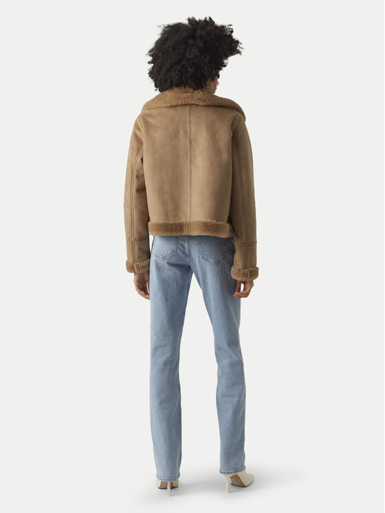 Vero Moda Vero Moda Kasukas Peggy 10290150 Pruun Regular Fit