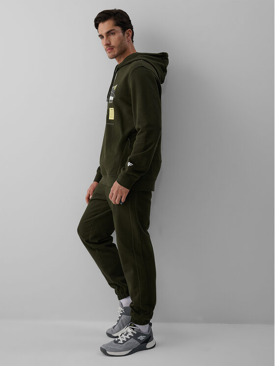 4F 4F Spodnie dresowe OVERLAND Khaki Regular Fit