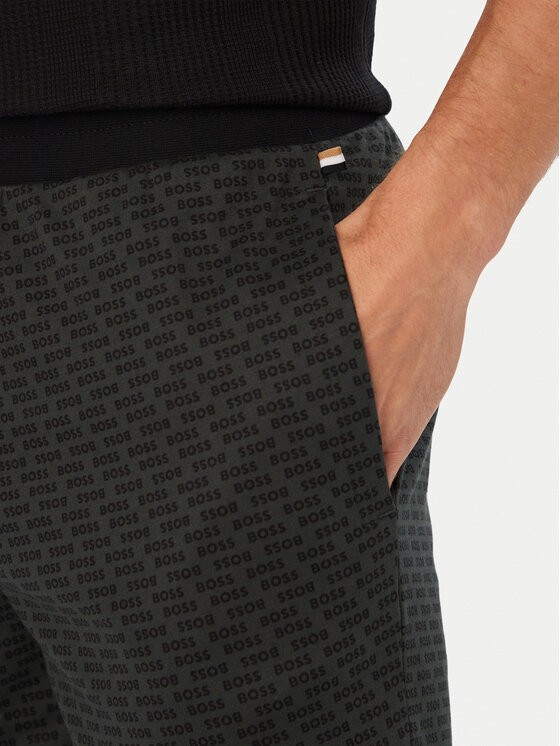 BOSS BOSS Spordišortsid Relax 50535739 Must Regular Fit