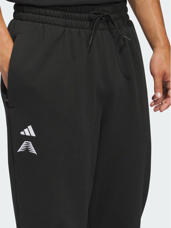 adidas adidas Spodnie materiałowe 159372 Czarny Loose Fit