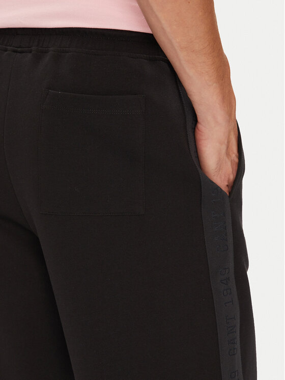 Gant Gant Szorty sportowe 2825122T Czarny Regular Fit