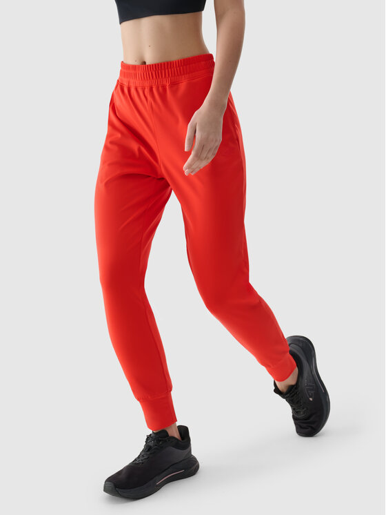 4F 4F Spodnie dresowe BASIC+ Czerwony Regular Fit