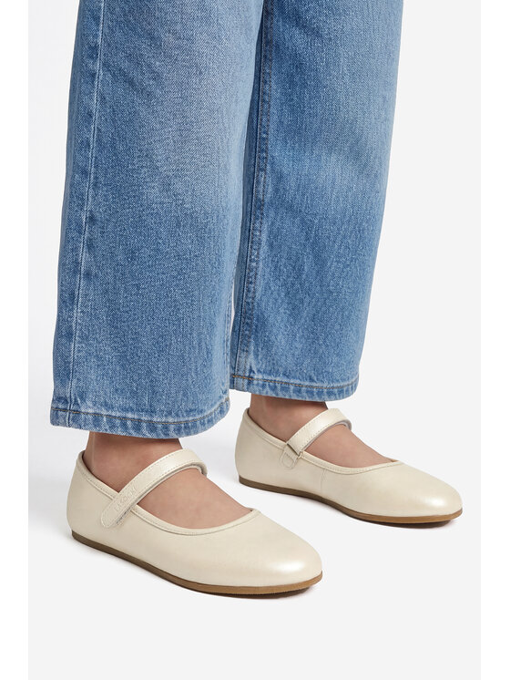Lasocki Young Lasocki Young Balerinos CEO-CI12-PEDRO-01 Écru