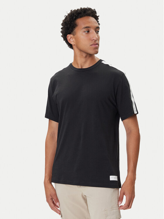 Tommy Hilfiger Tricou Logo UM0UM03005 Negru Regular Fit