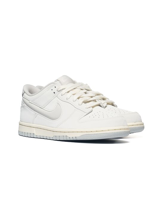 Nike Nike Sneakersy DUNK LOW LV8 IR0824-100 Kremowy