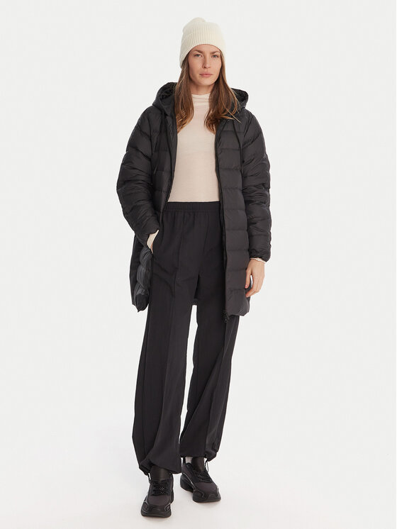 adidas adidas Vatovaná bunda Essentials Climawarm 3-Stripes JM4086 Černá Regular Fit