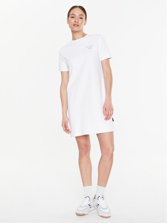 Napapijri Napapijri Kleid für den Alltag J-Rucu W NP0A4GXN Weiß Regular Fit