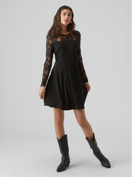 Vero Moda Vero Moda Vsakodnevna obleka 10296124 Črna Regular Fit