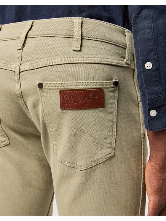 Wrangler Wrangler Spodnie materiałowe GREENSBORO Brązowy Regular Fit
