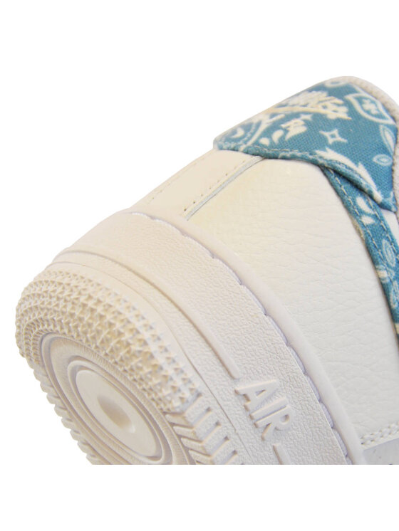 Nike Nike Buty halowe Air Force 1 '07 ESSENTIAL Biały