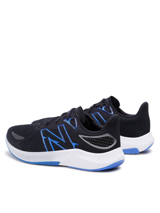 New Balance New Balance Buty do biegania FuelCell Propel v3 MFCPRCD3 Czarny