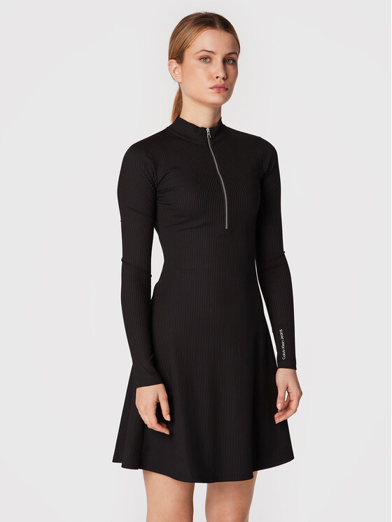 Calvin Klein Jeans Kleid für den Alltag J20J219865 Schwarz Regular Fit ...