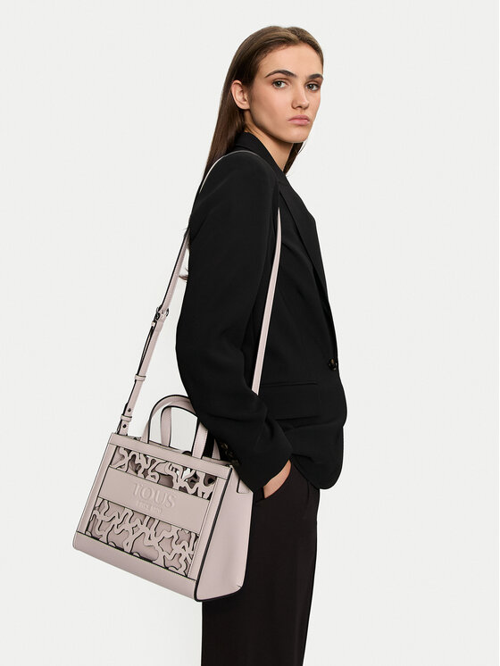 TOUS TOUS Дамска чанта Shopping M. Amaya K Shock 2001660743 Бежов