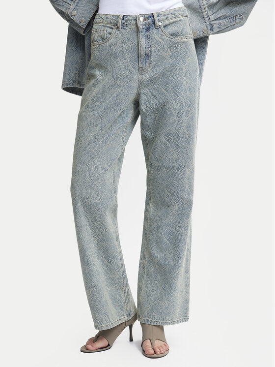 Gestuz Jeans hlače Gianna 10908896 Modra Straight Fit
