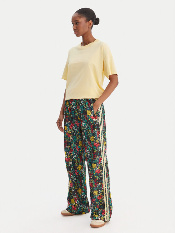 adidas adidas Jogginghose Liberty London Firebird KD5561 Bunt Loose Fit