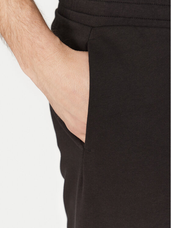 Puma Puma Pantaloni scurți sport Ess 682596 Negru Regular Fit