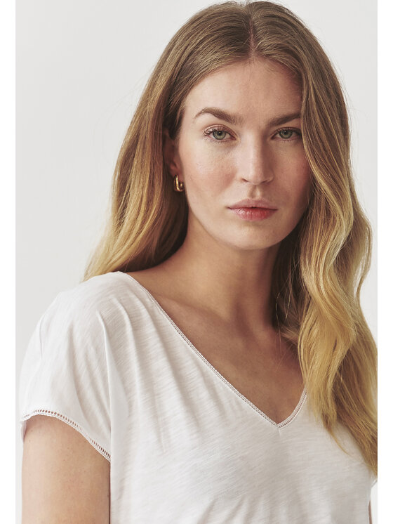 TATUUM TATUUM Halenka SORNA Bílá Classic Fit