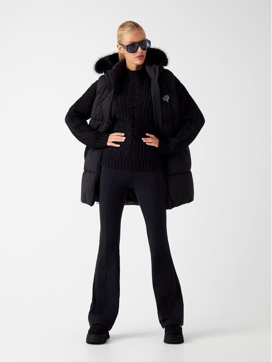 Guess Guess Svetr 179618 Černá Classic Fit