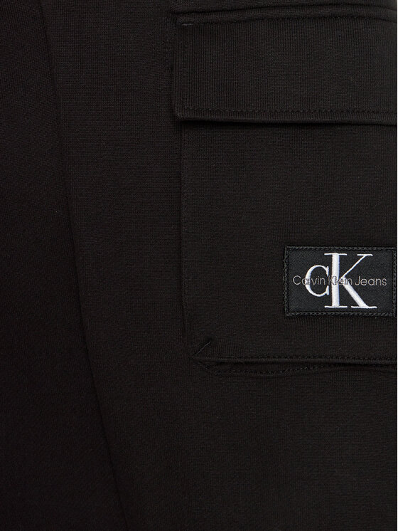 Calvin Klein Jeans Calvin Klein Jeans Teplákové kalhoty Badge IB0IB02199 Černá Relaxed Fit