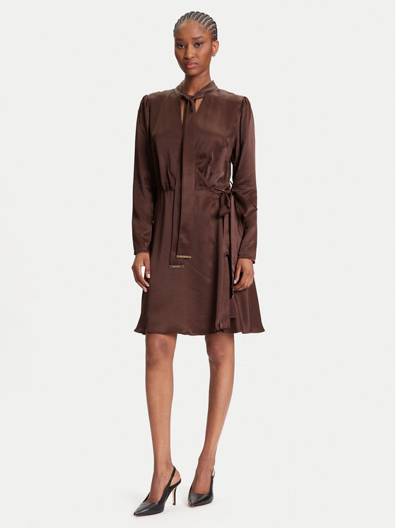 Marciano Guess Marciano Guess Ежедневна рокля 5YGK28 7350A Кафяв Regular Fit