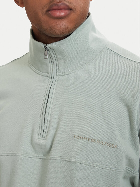 Tommy Hilfiger Tommy Hilfiger Džemperis ar kapuci Essential UM0UM03909 Gaiši zaļa Regular Fit