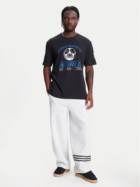 adidas adidas Тишърт 90s Football Graphic JX3064 Черен Regular Fit