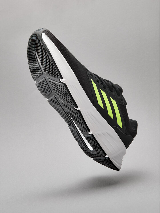 adidas adidas Bežecké topánky Galaxy 6 GW4141 Čierna