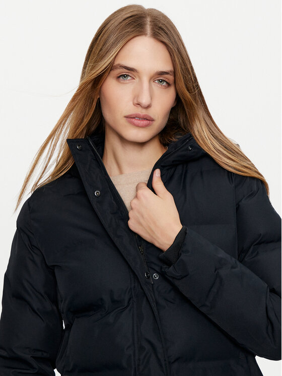 CMP CMP Geacă de iarnă 34K0096 Negru Regular Fit
