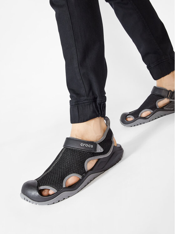 crocs swift water mesh